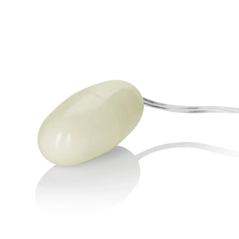 Glow-in-the-Dark Pocket Exotics Vibrating Glowing Bullet - MyPleasure