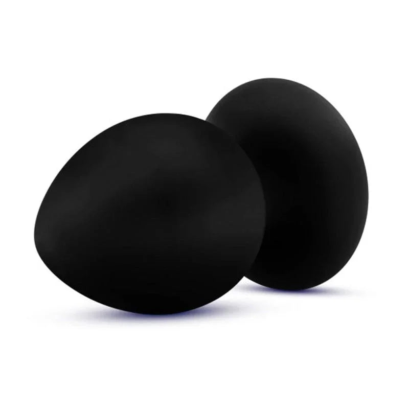 Anal Adventures - Platinum - Silicone Anal Stout Plug - Medium - Black