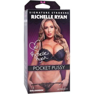 Signature Strokers Richelle Ryan